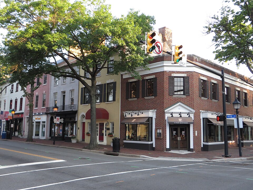 A street corner in Foxglove Hollow's old town